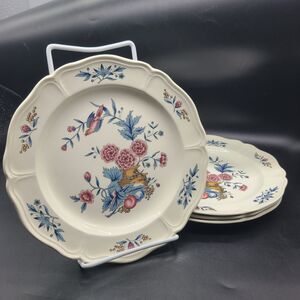 Wedgwood Williamsburg Potpourri Set (4) Salad Plates 8.25" scalloped England NEW
